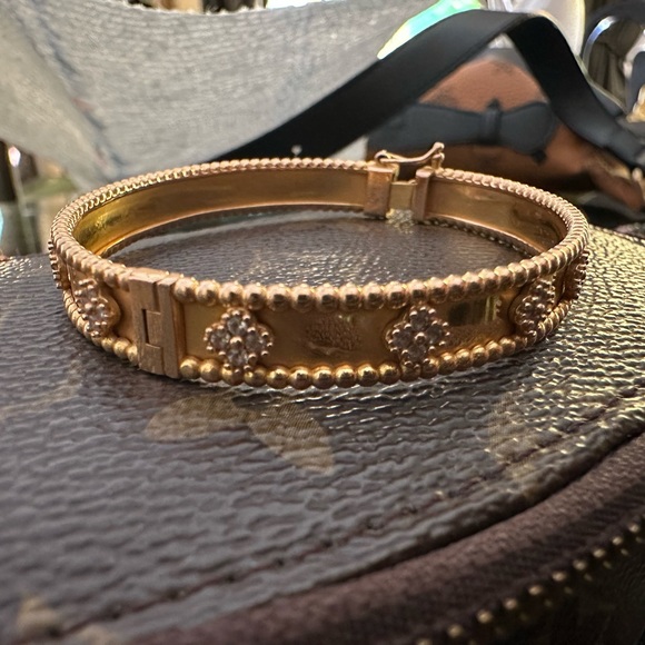 18k solid gold Van cleef bangle made by jeweler - Picture 5 of 14